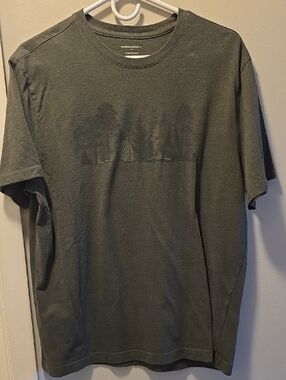 Banana Republic Factory Olive Green Crewneck Tee with Tonal Forest Graphic